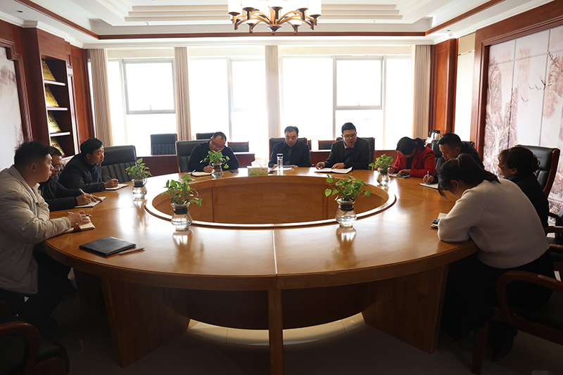 党群工作部召开迎接市级文明校园复查工作材料组工作推进会 - 南阳职业学院党委工作部 - 工作动态