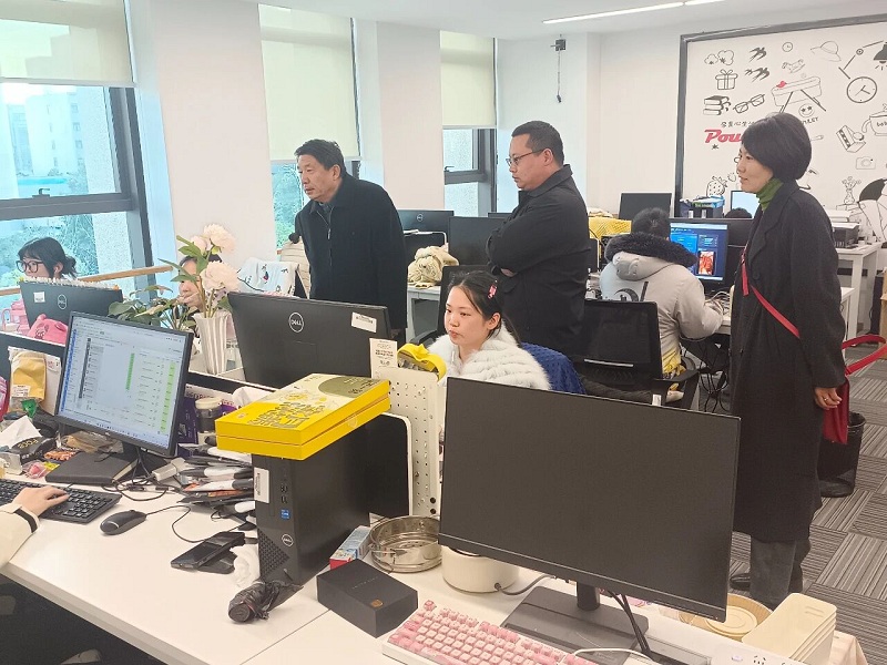 ΢��ͼƬ_2025-11-24_084256_265