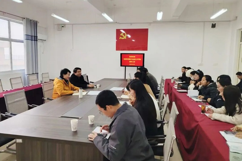 ��̸�����۹�ʶ�����ľ����ٷ�չ����У��ί����ǹ���...